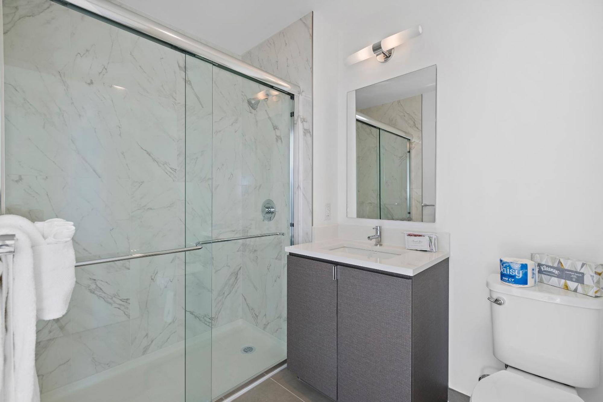 Global Luxury Suites Downtown 화이트플레인스 객실 사진